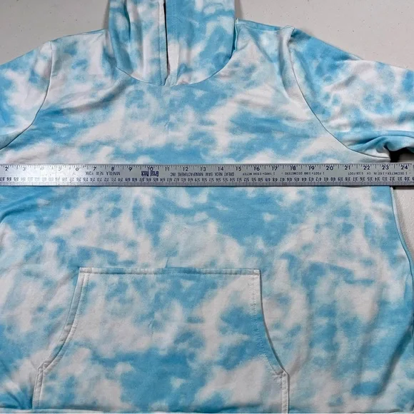 Women's Blue Tie-Dye Hoodie and Shorts Set, 2X - Picture 13 of 14